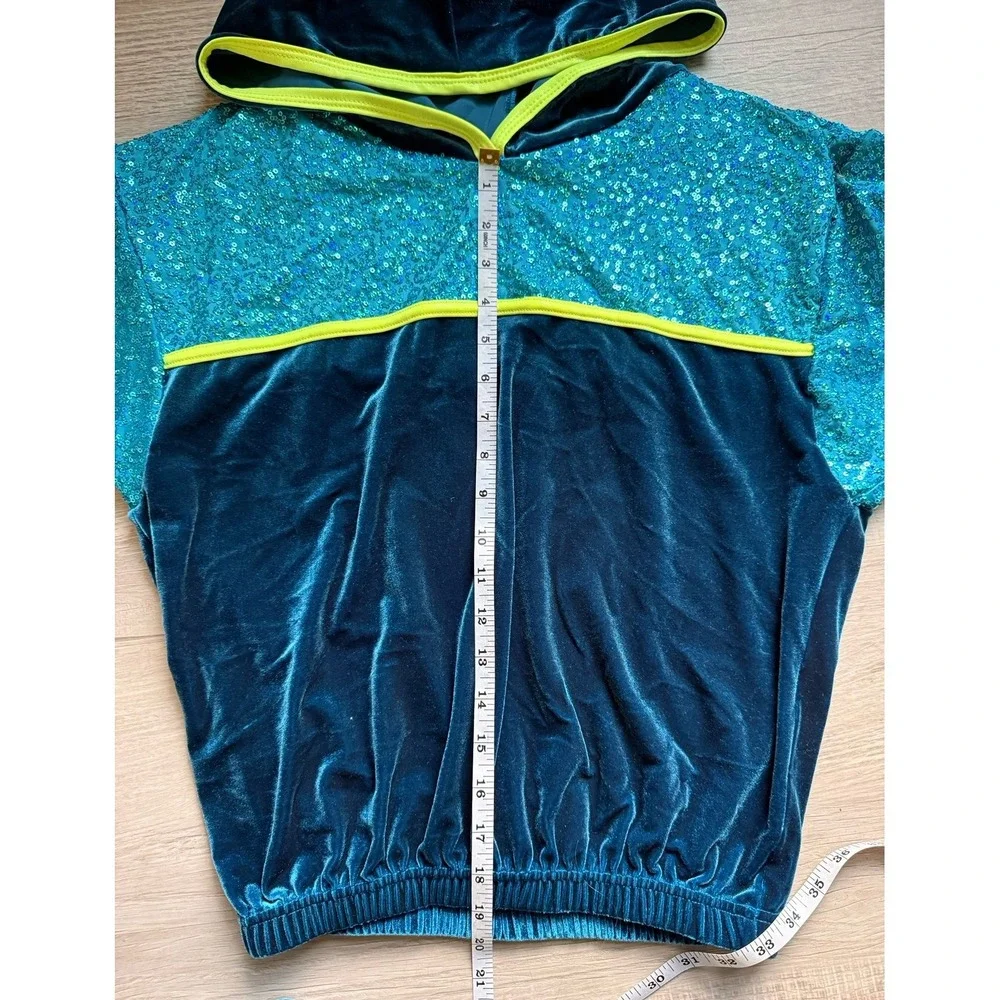 A WISH COME‎ TRUE two piece MA women's dance hip hop it's tricky costume